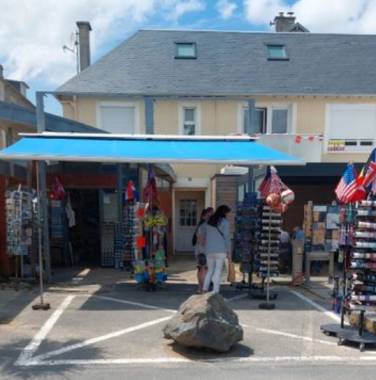 Boutique souvenirs | 30 m² + terrasse 25 m² | Normandie