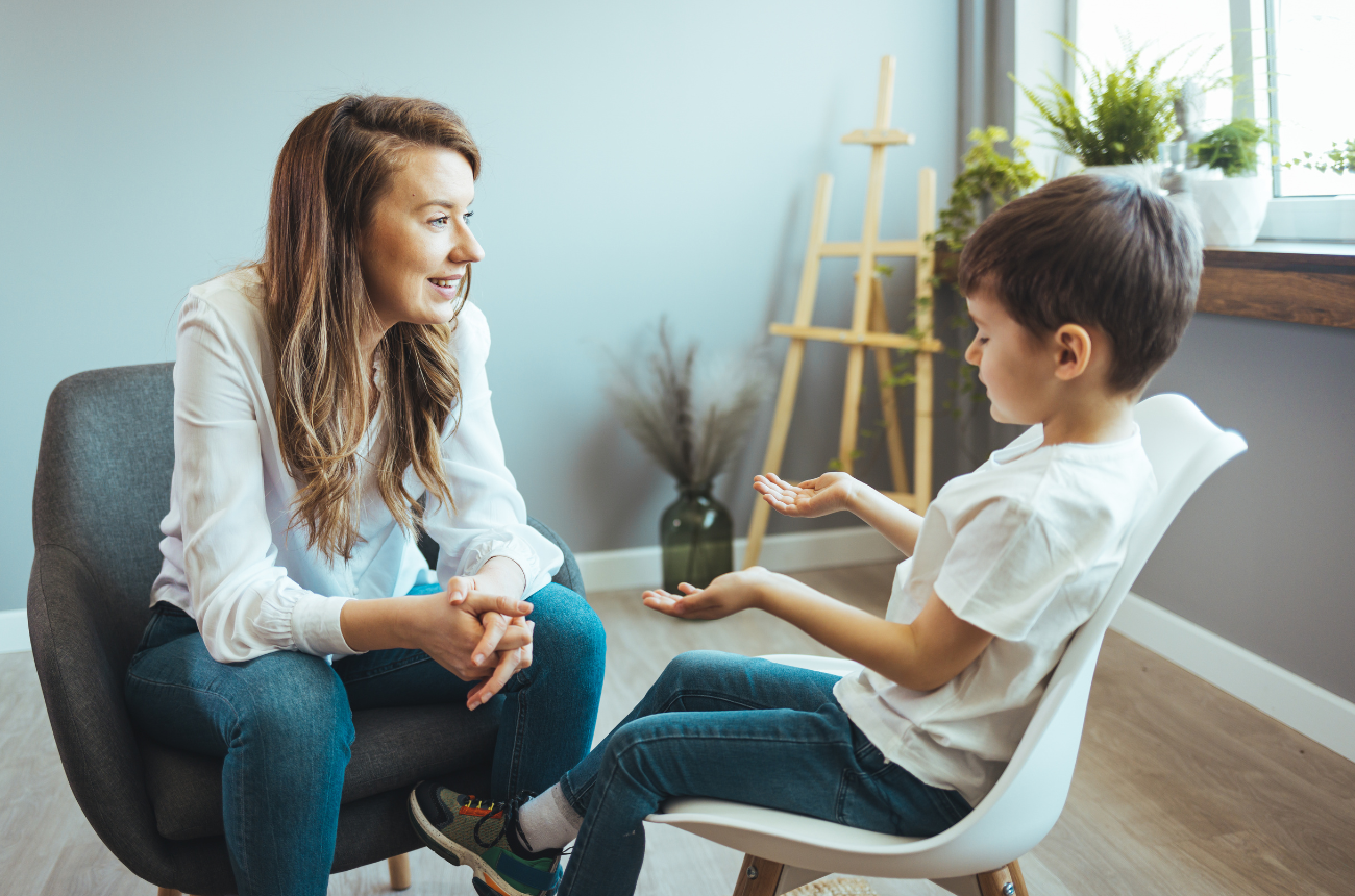 When Should a Child Start Therapy? Signs Parents Shouldn’t Ignore