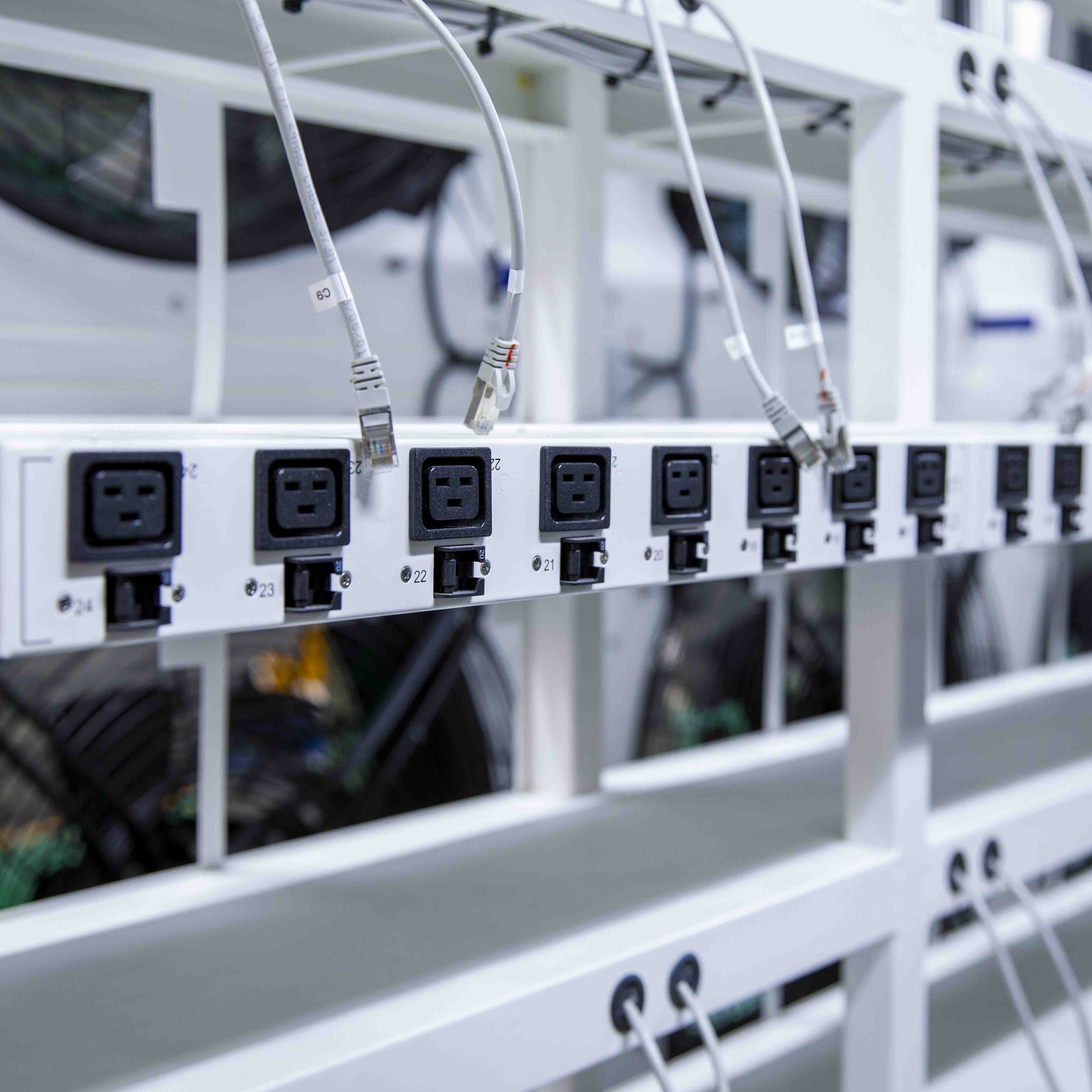 close up inside Giga Box Air bitcoin mining container