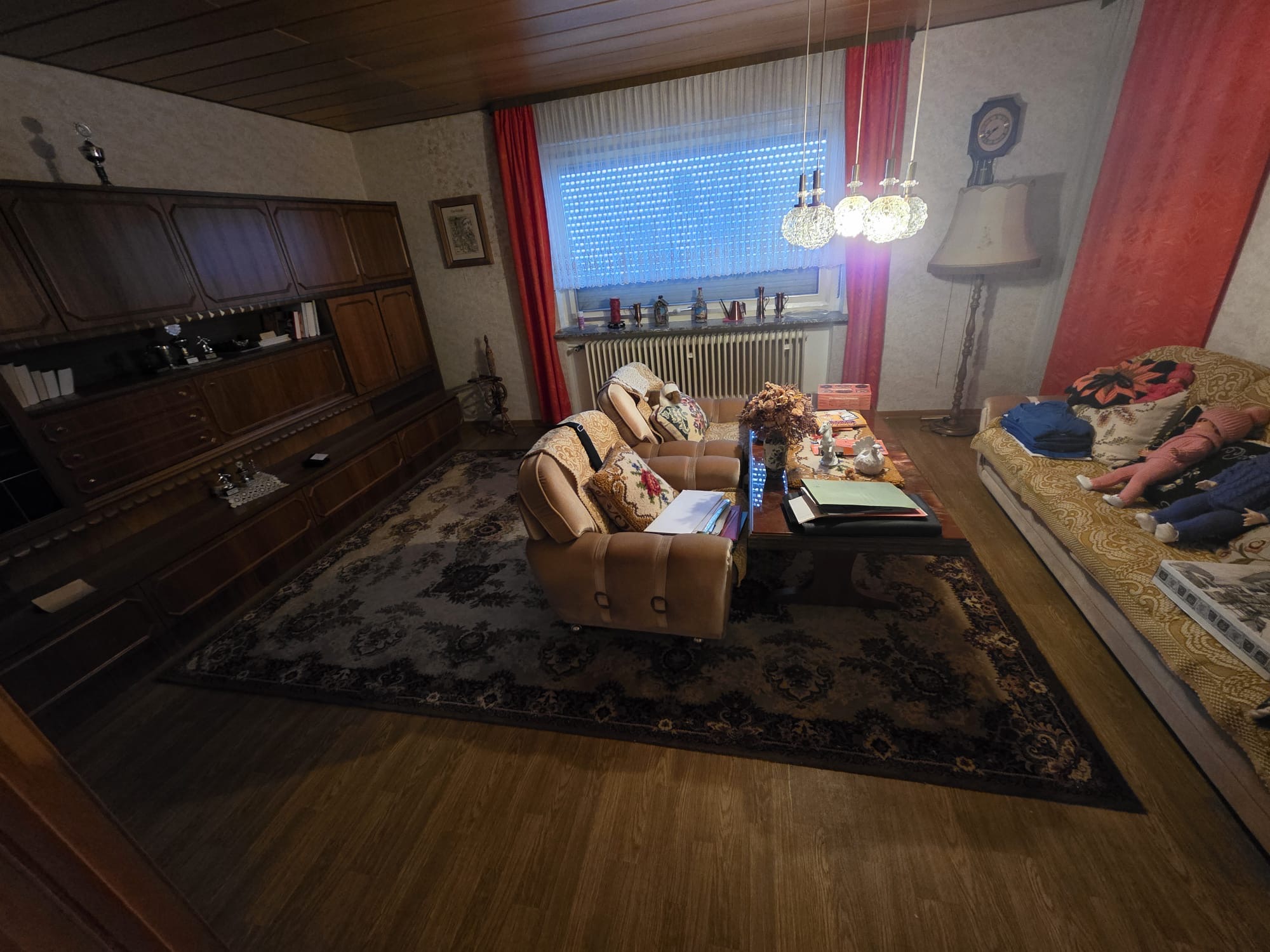 Raum vor der Entrümpelung