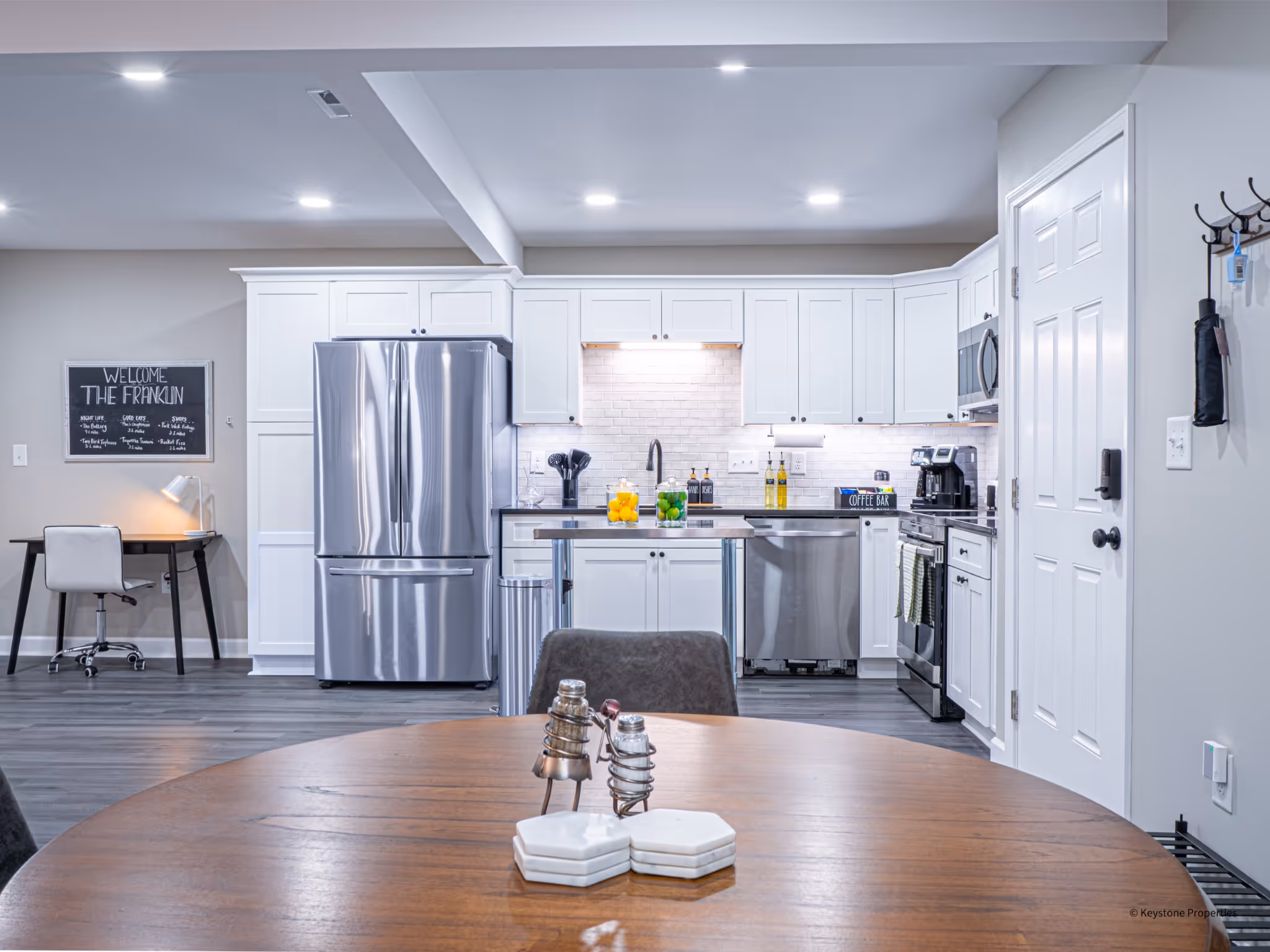 Apex Marietta Interior View - Furnished Kitchen