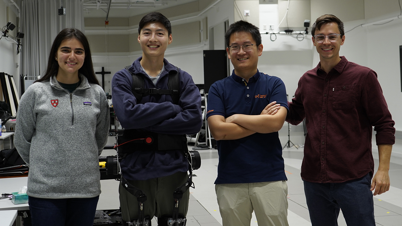 Harvard Slade Lab group working on wearable robotics