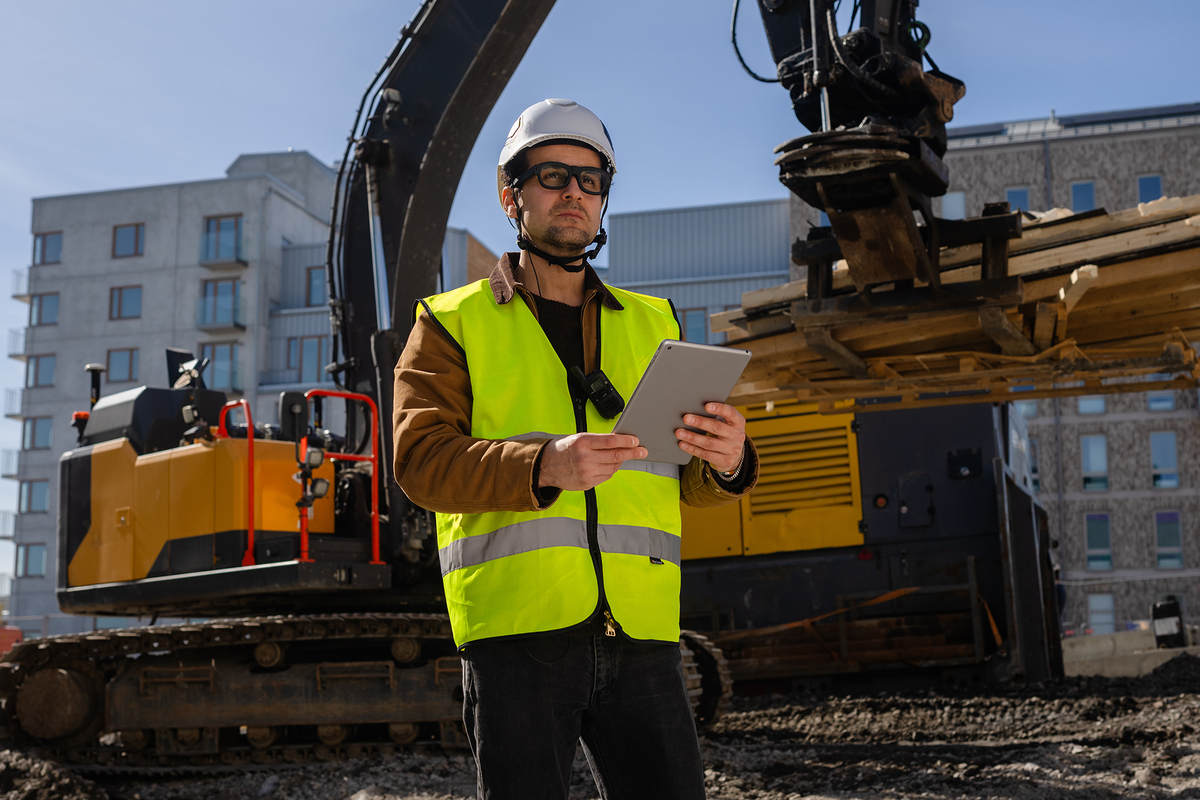 Hard Hats and High Tech: Enhancing Heavy Machinery Training with Tobii Glasses X