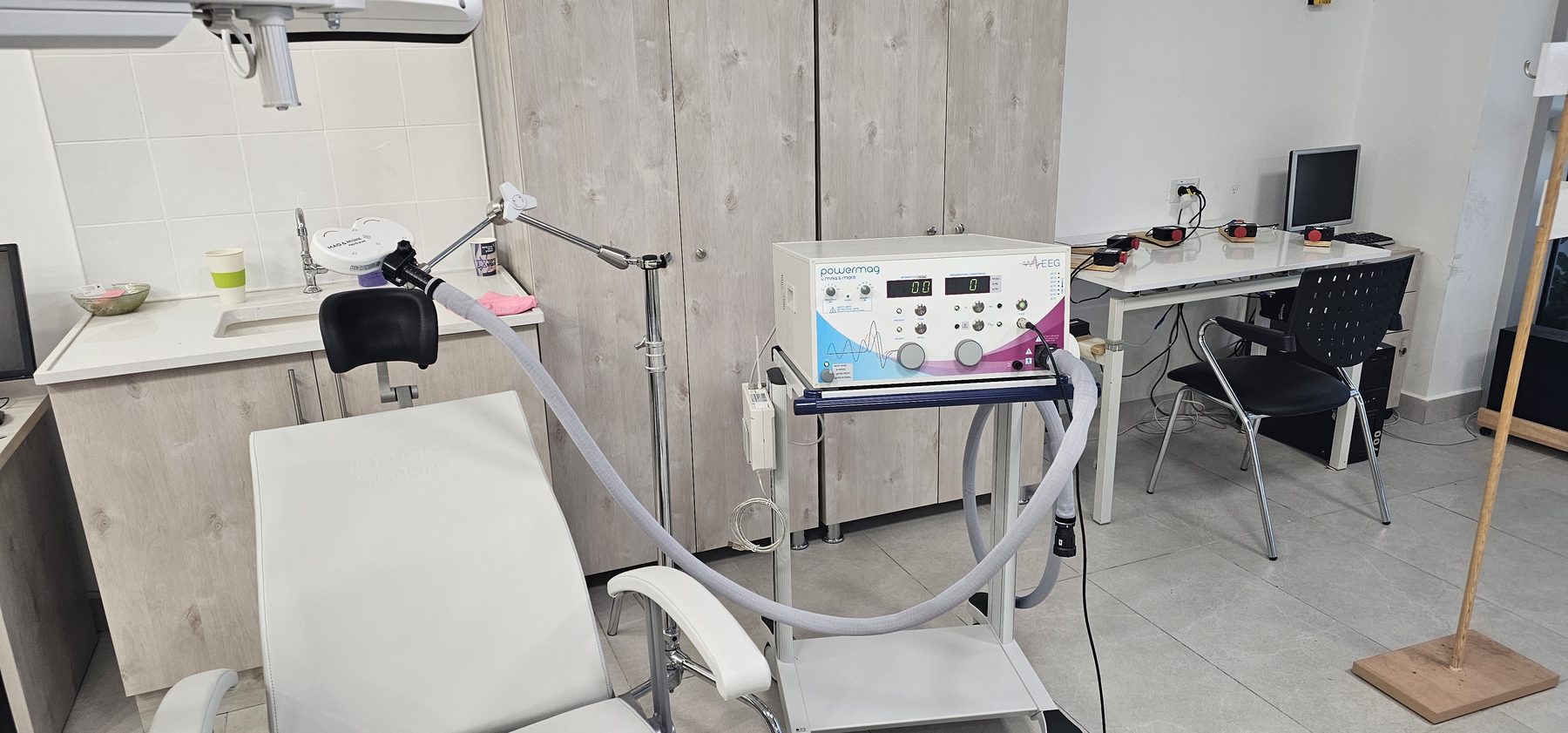 Mag&More PowerMAG TMS stimulator unit close-up