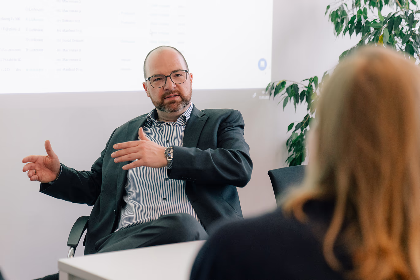 From Operational to Strategic Procurement in 5 Steps — A Guide for Small and Mid-Sized Companies