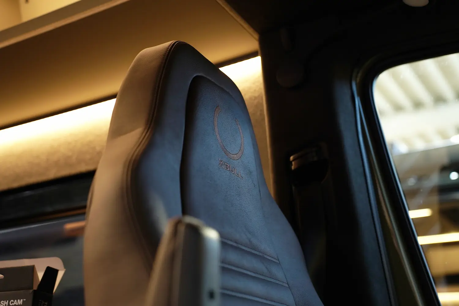 Aufpreis Wasserbüffelleder (Fahrer- Beifahrer, Wohnwelt)
