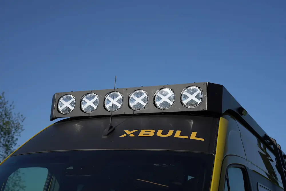 alternativ 6 Rundscheinwerfer anstatt 2 x LED-Bar