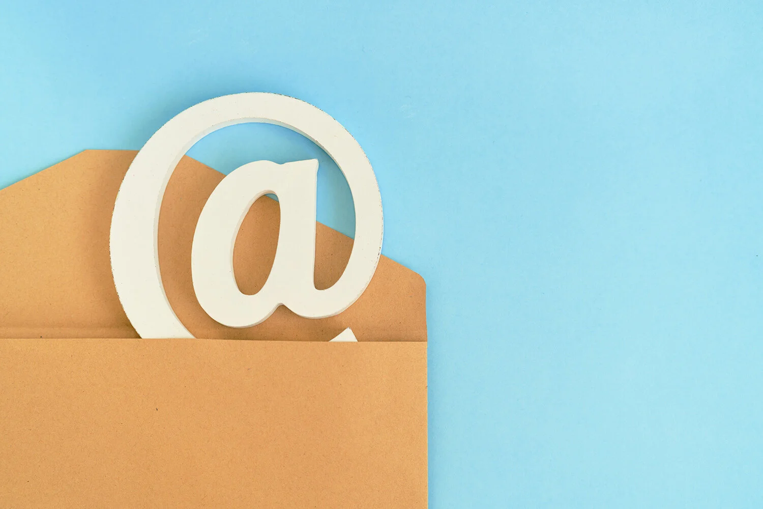 Doctor Email Signatures: Why You Need Them (With Examples)