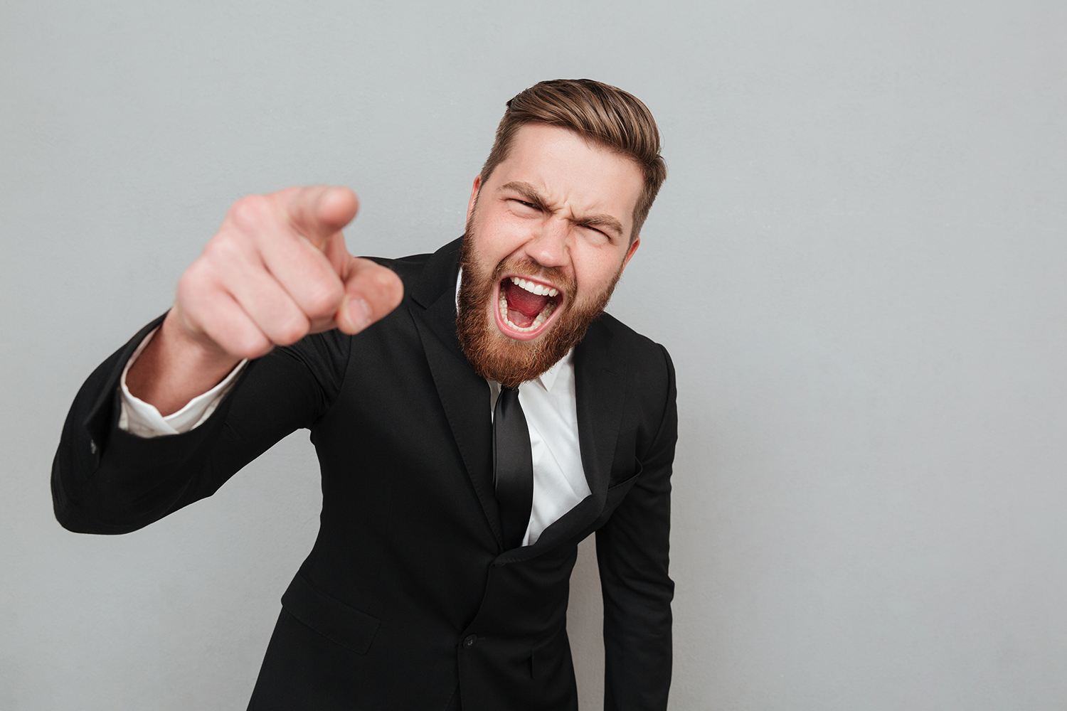 9 Hazardous Hostile Work Environment Signs