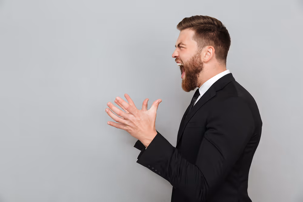 7 Crystal Clear Signs of Retaliation at Work