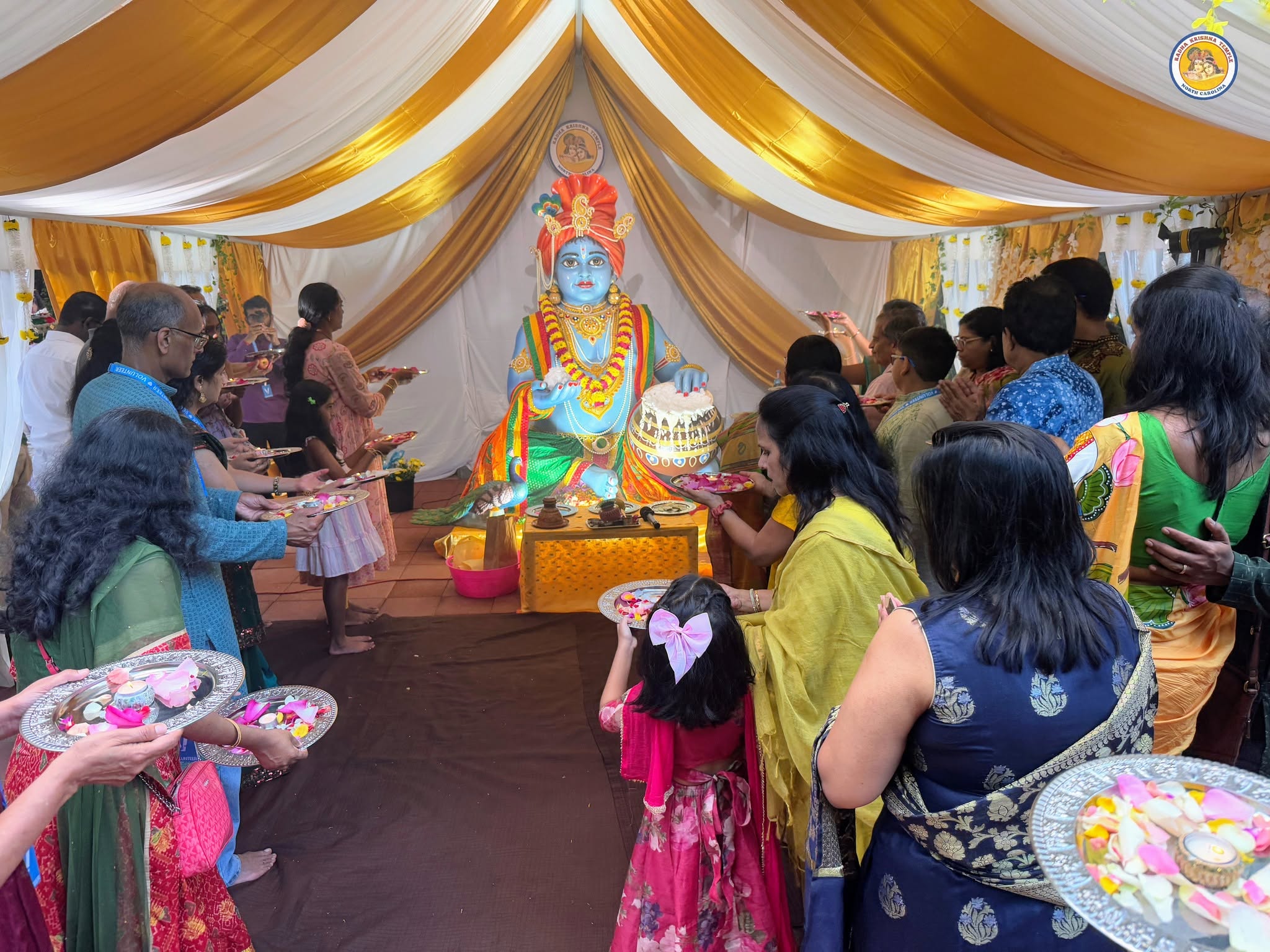 Prasad seva at a previous Janmashtami celebration at RKTNC