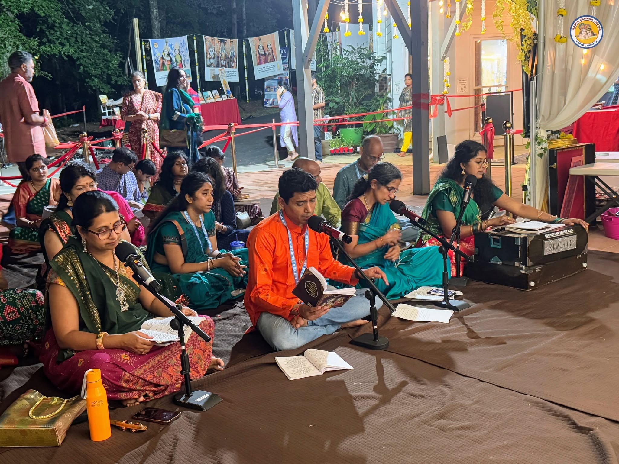Soul-stirring kirtans and bhajans at RKTNC