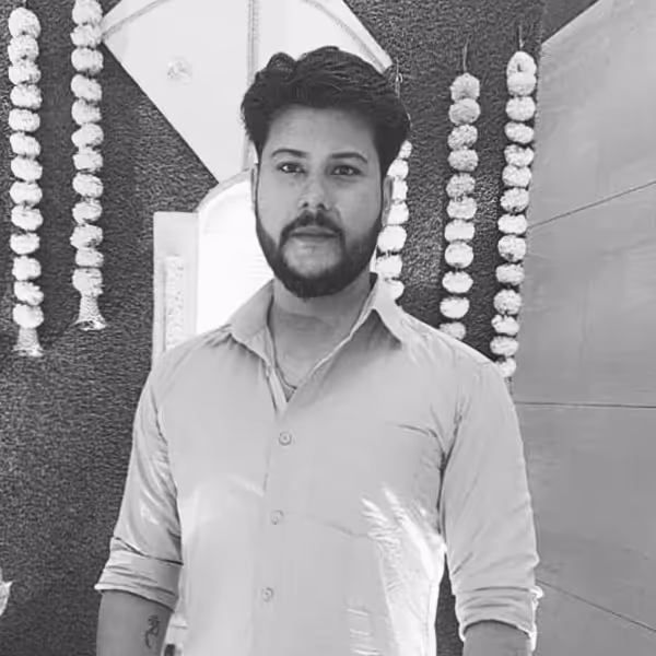 Aditya Raj - Customer Support Executive