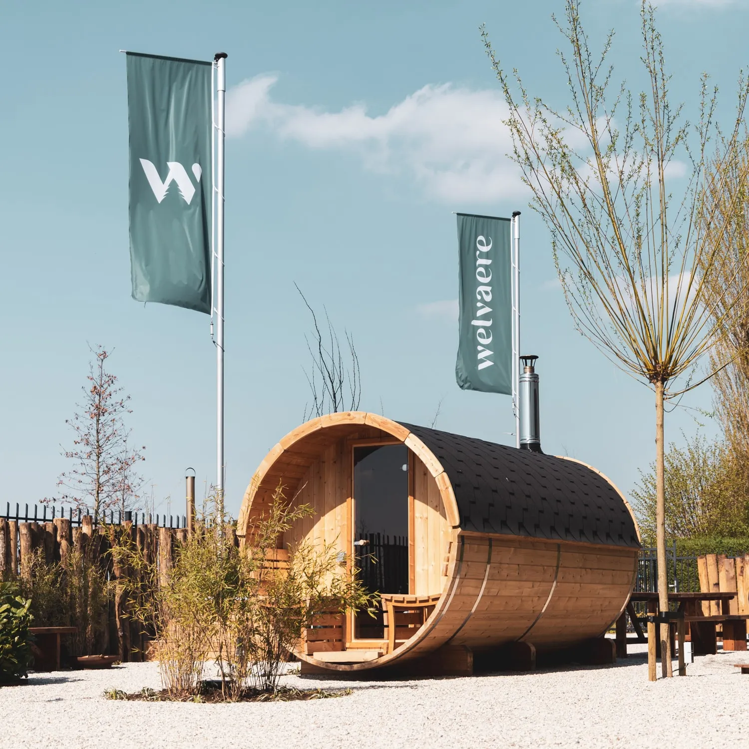 Can I park for free at the showroom?