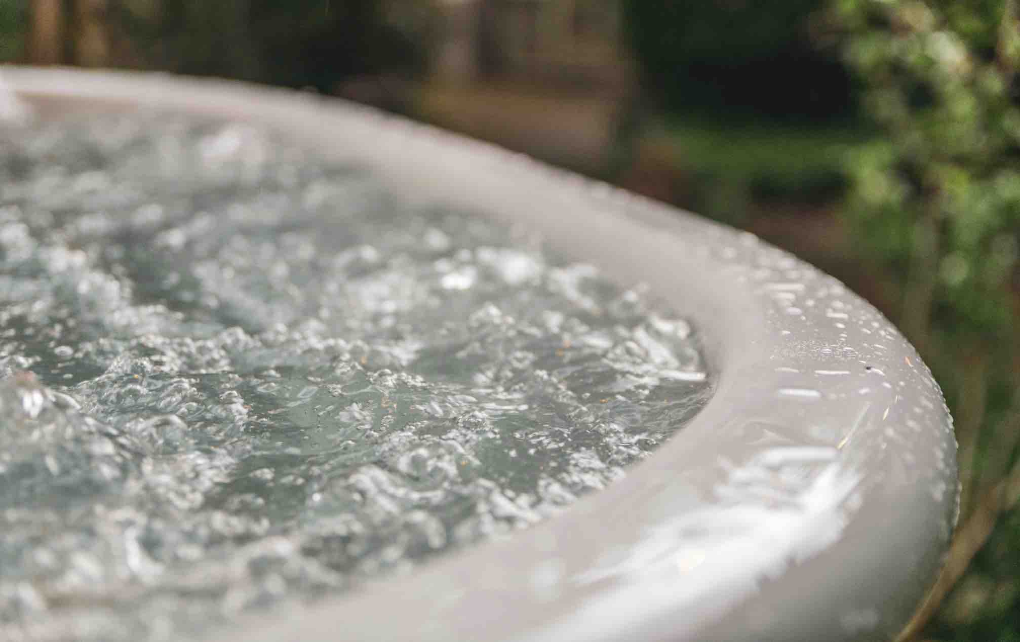 Kan ik chloor in mijn hottub gebruiken?