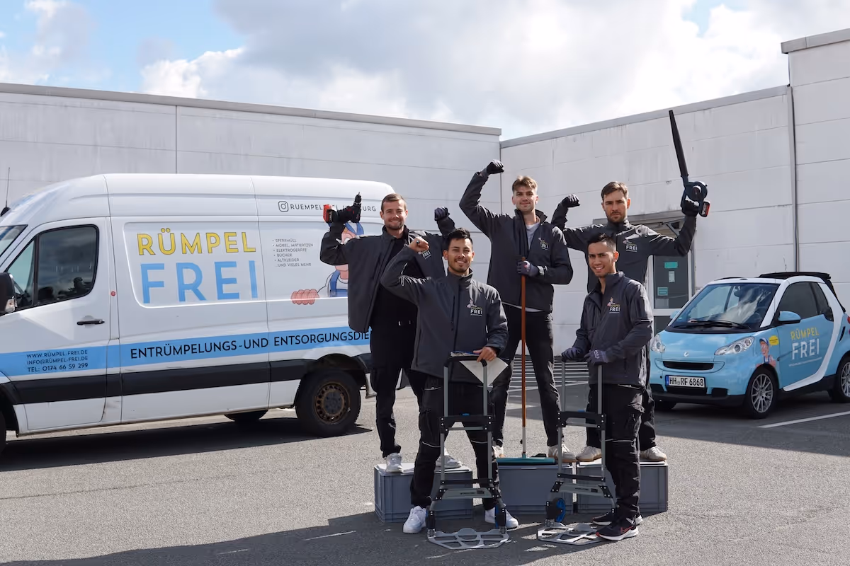 Teamfoto von RümpelFrei bei Entrümpelung Hamburg