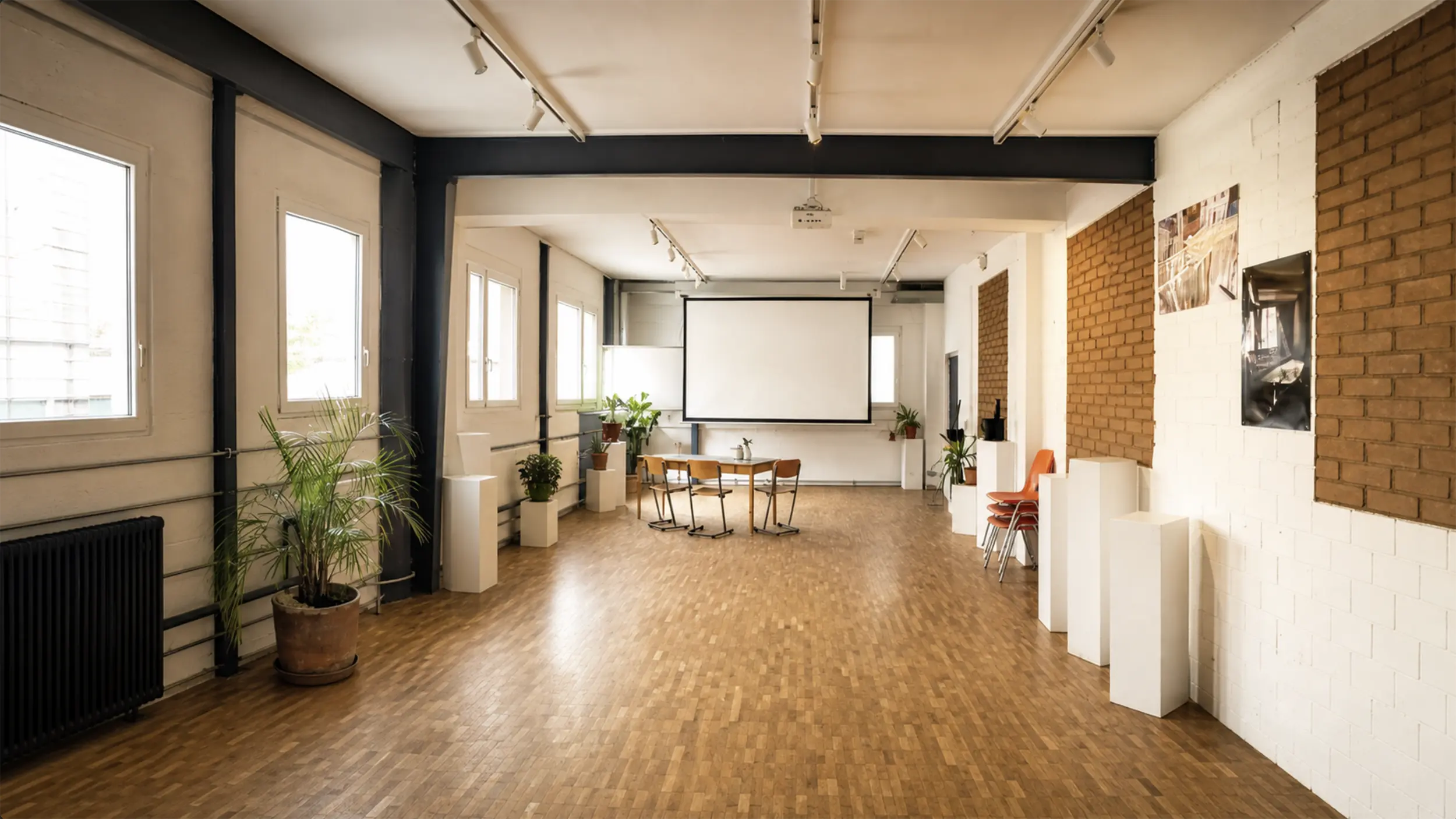 Heller Veranstaltungs- und Workshopraum der Halle in Freiburg