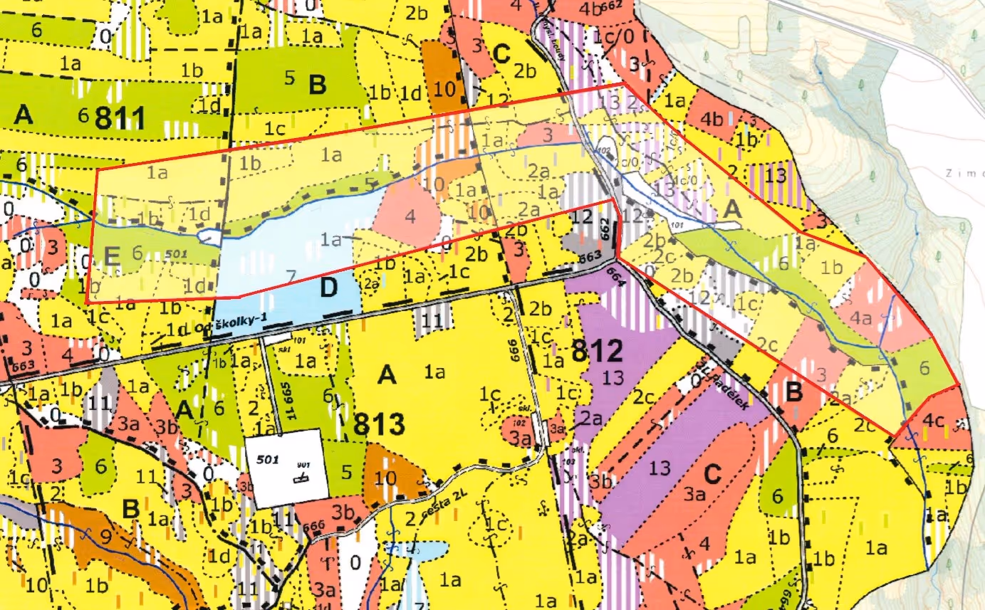 porostní lesnická mapa LHC Rožnov se zákresem hranic ostrova přírody