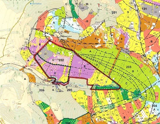 porostní lesnická mapa LHC Frýdek-Místek se zákresem plochy ostrova přírody „Prašivá"
