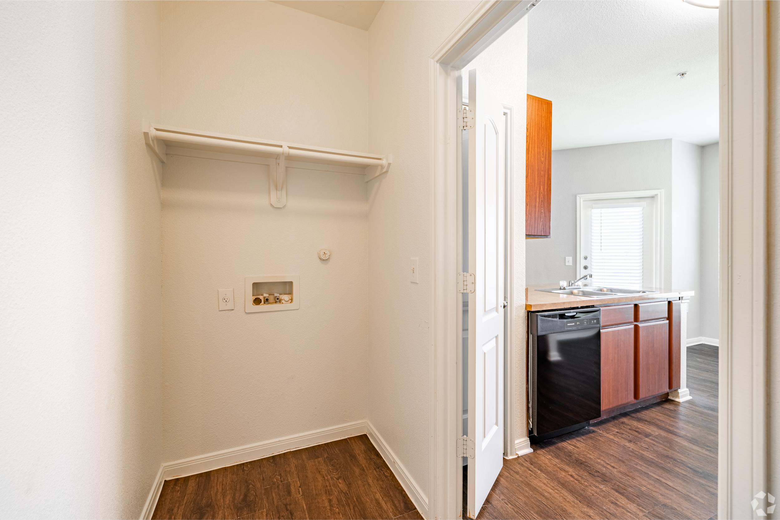 washer/dryer hookup, overlooking the kitchen