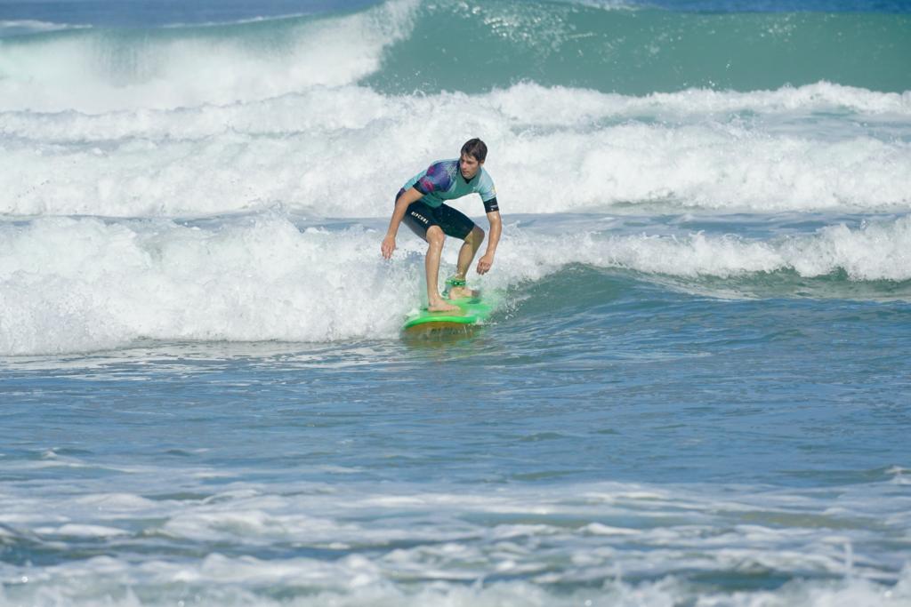 Surf image 1