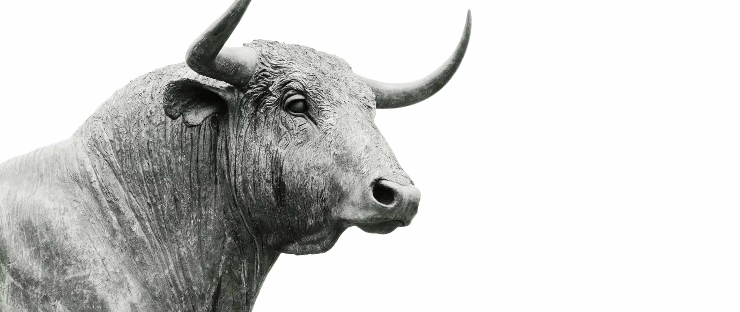 When to Sell a Stock: A Guide for High-Net-Worth Investors