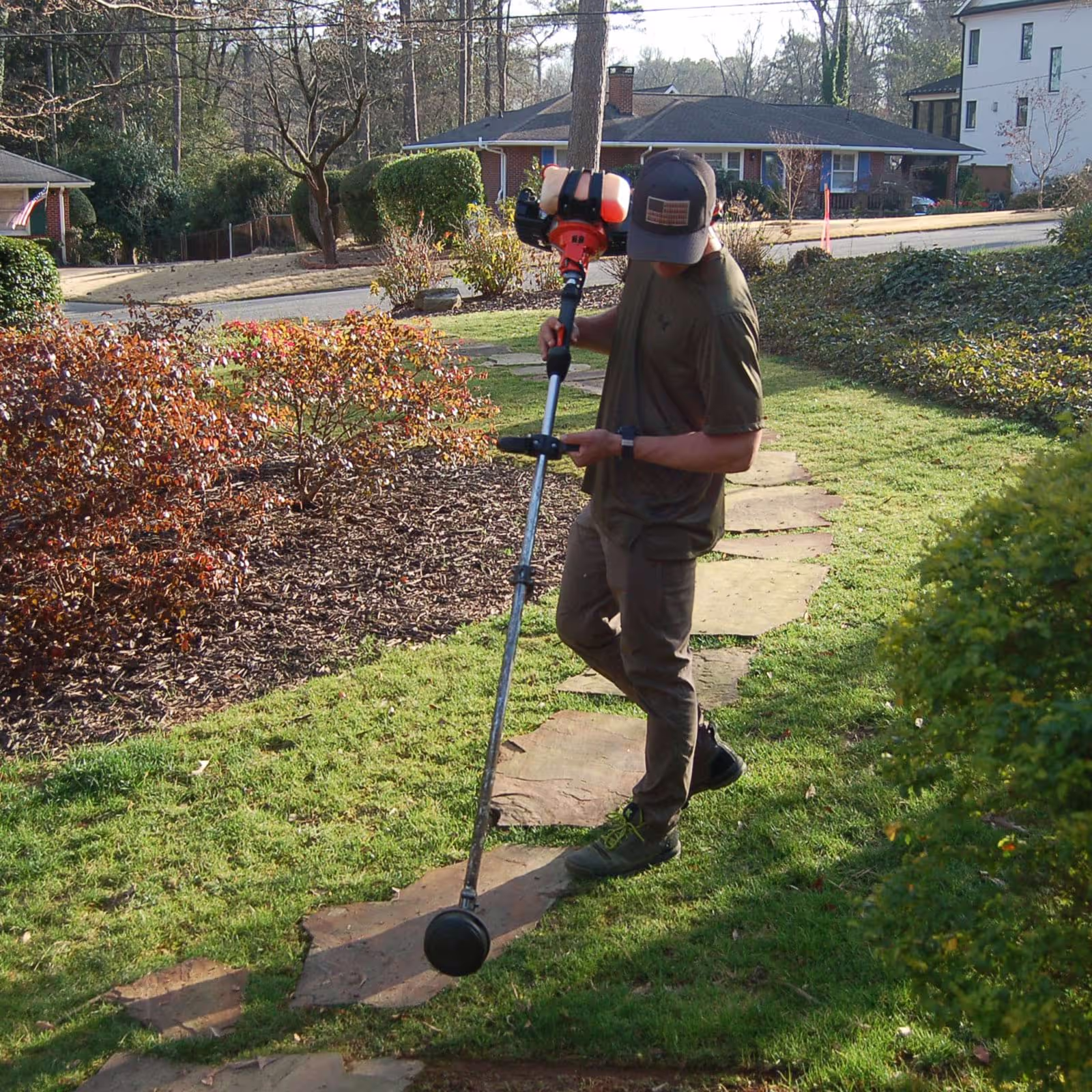 detailed edging and trimming for residential lawns in Vinings