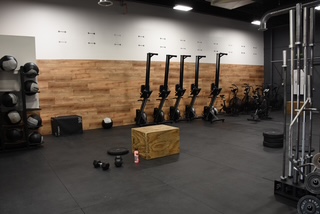 Building the Body That Carries You Through: How the CrossFit Methodology Can Help You With Perimenopause and Beyond.