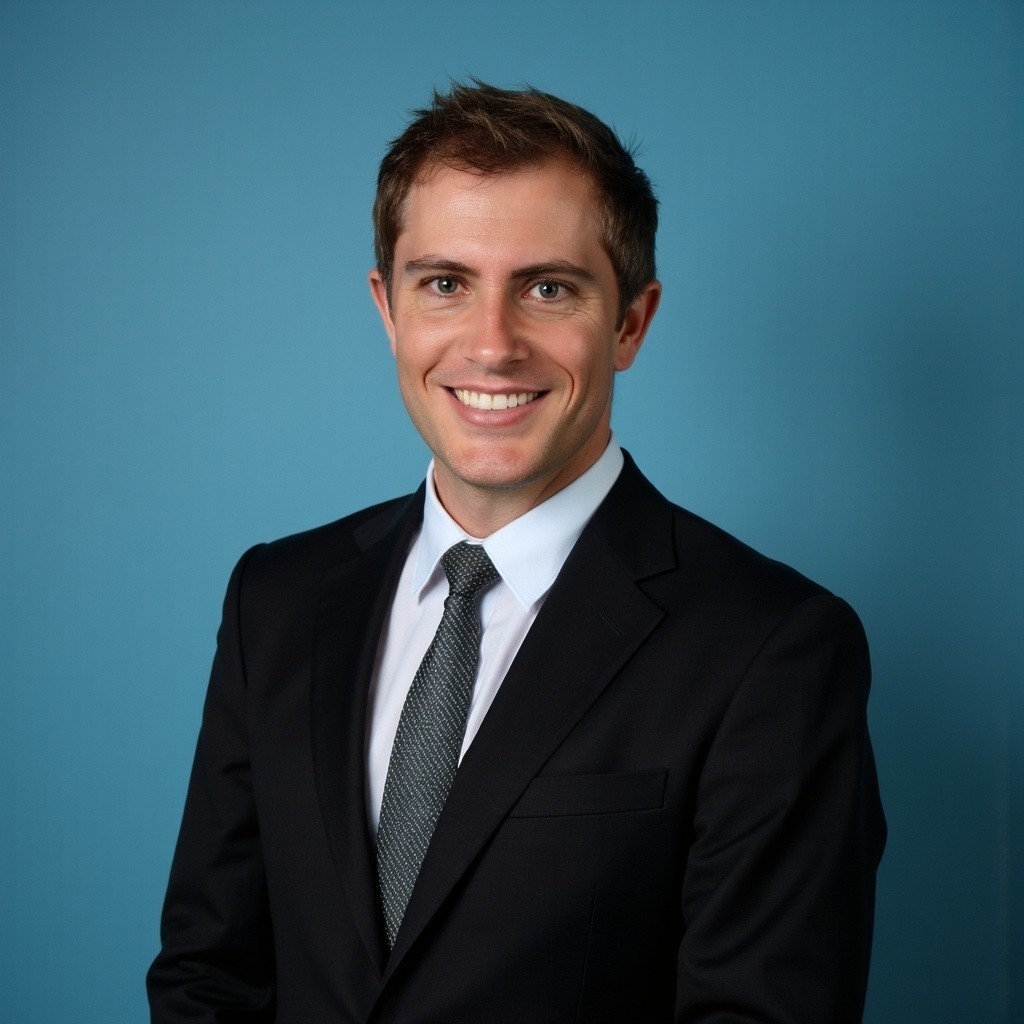 Headshot of Robert Giltinan