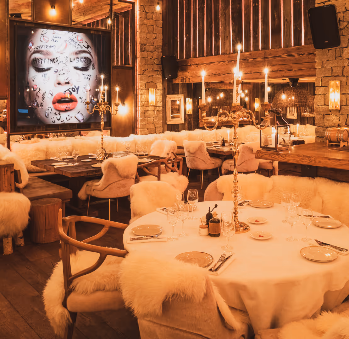 Restaurant avec déco Restaurant & Bar La Ferme Saint-Amour Megève et Ferme Saint-Amour Courchevel