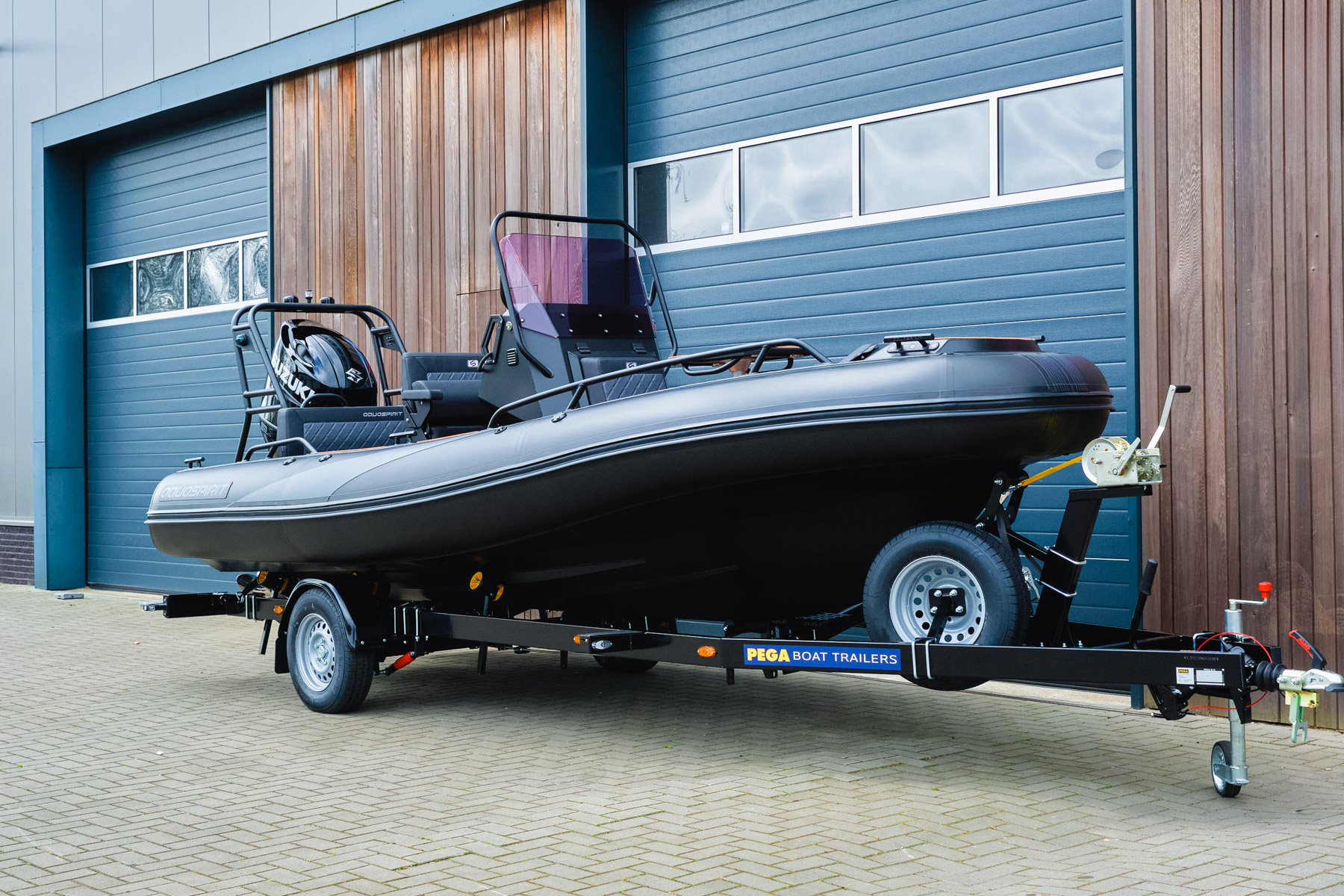 S585 premium aluminium RIB boat in new modern design
