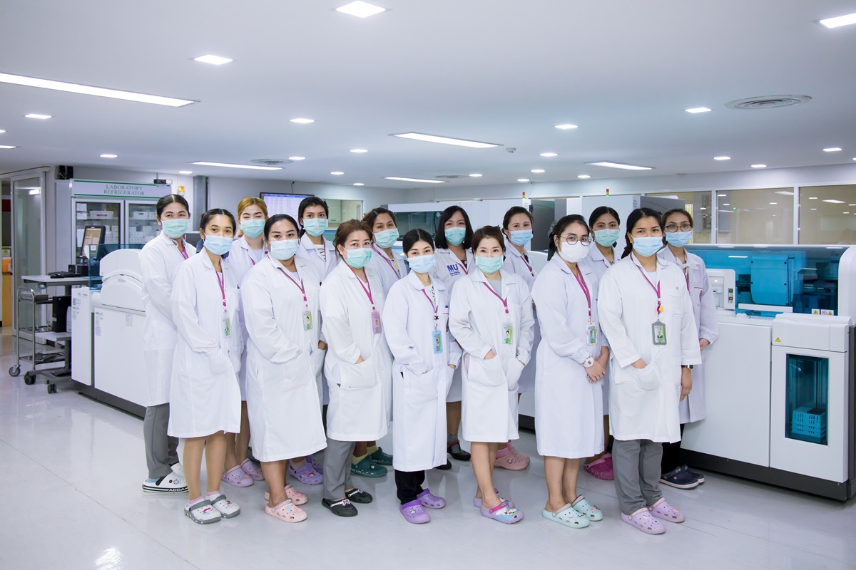ห้องปฎิบัติการครบวงจร