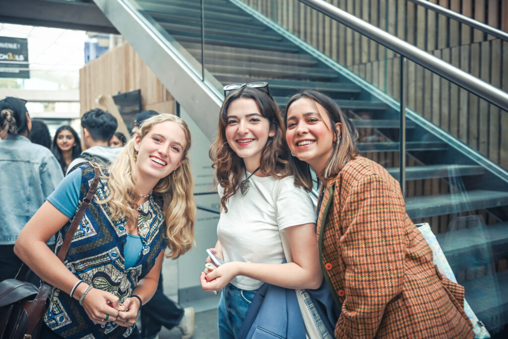 Comment intégrer une école de tourisme après un bac+2/+3 ?