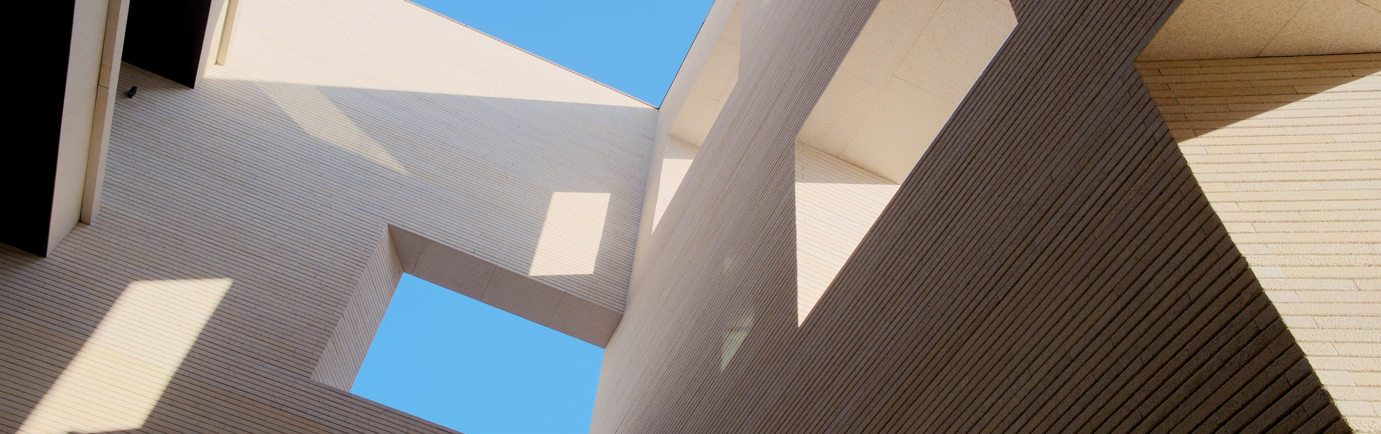 Comment fonctionnent les clés de répartition en démembrement SCPI ? Décote, durée, fiscalité et exemples pratiques pour guider votre décision.