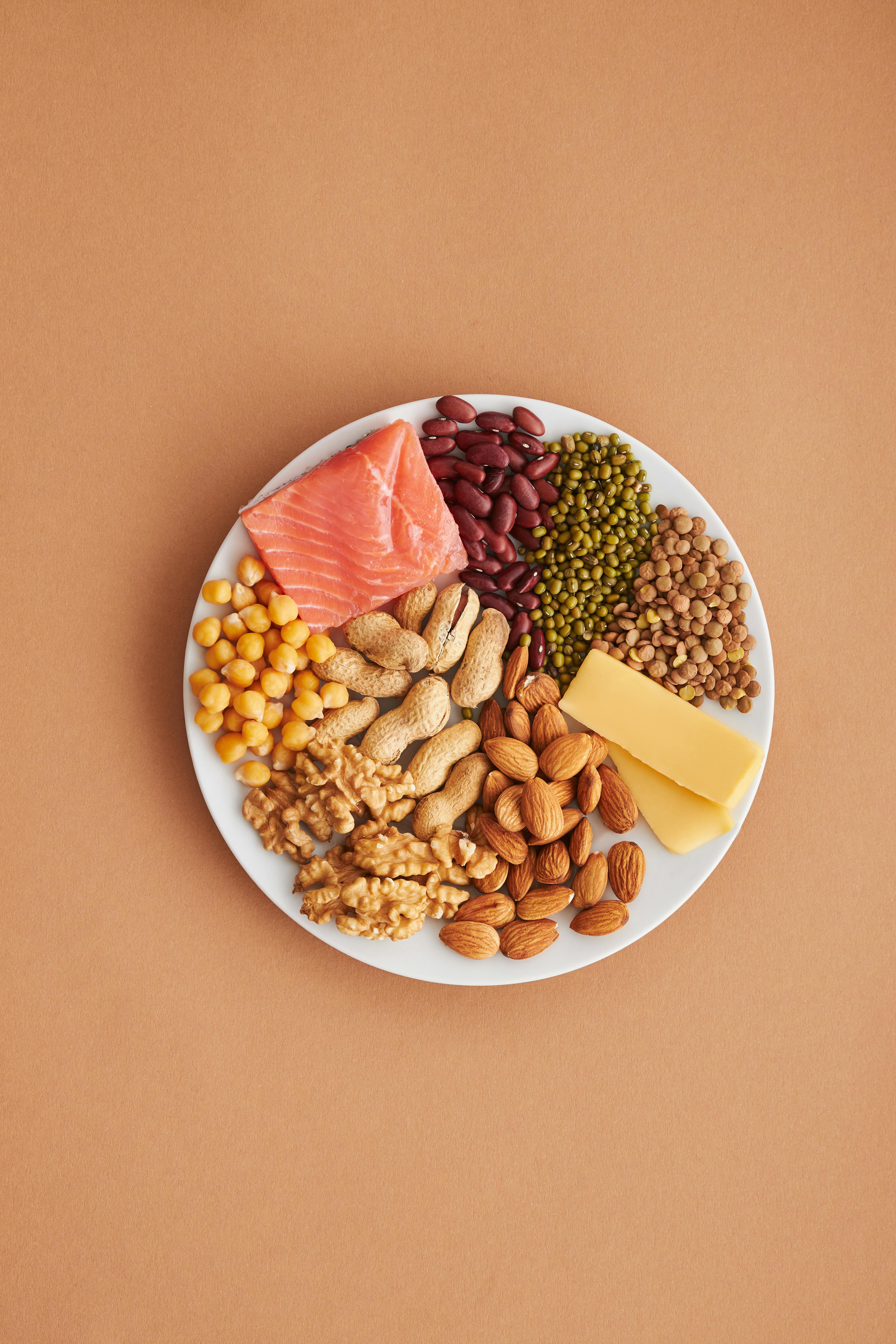 Best foods to eat on a GLP-1 include whole grains, fish, legumes, nuts, and seeds