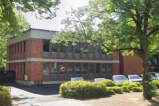 SKH Portland office building in the summertime 
