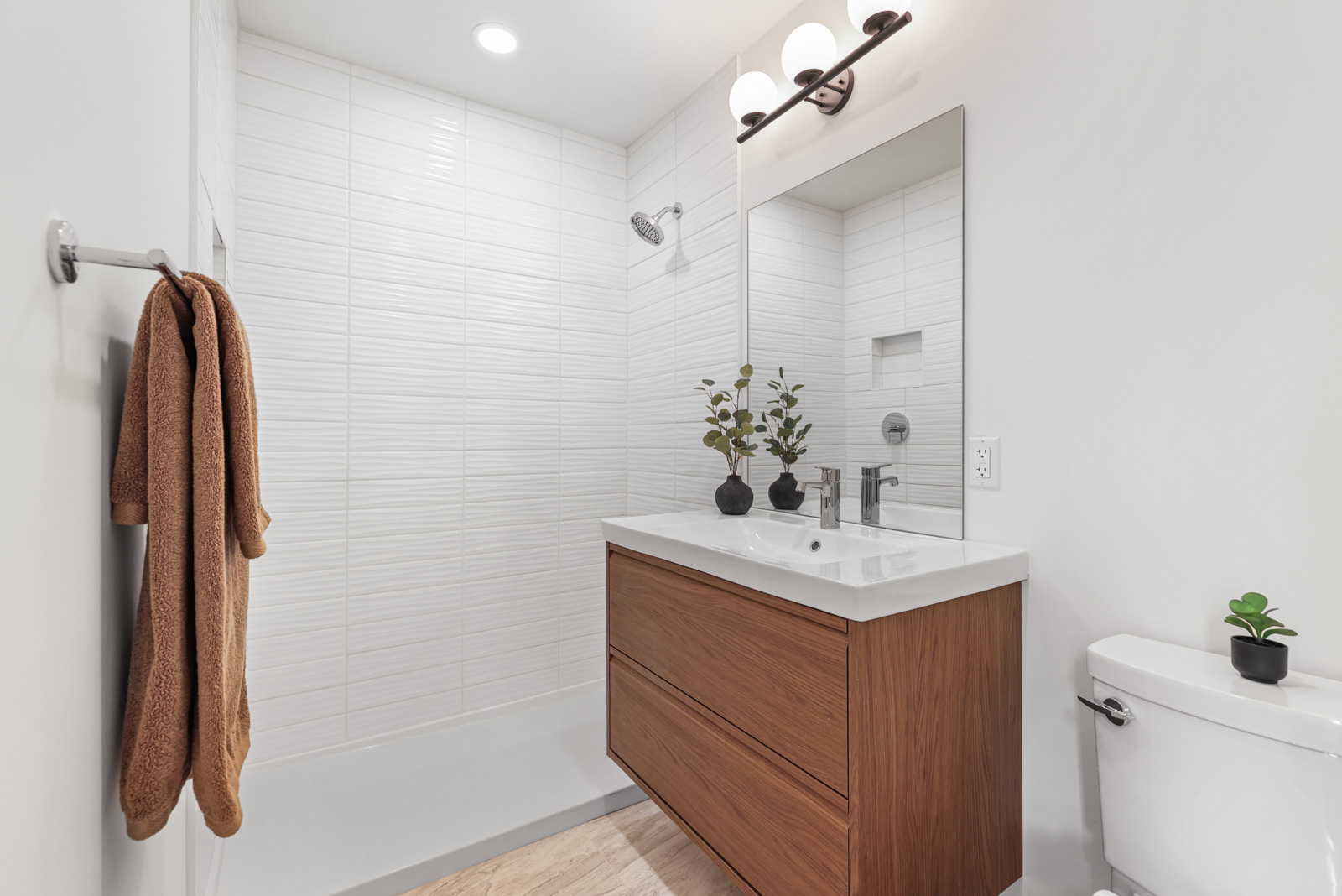 Beautiful twin sink in a master bedroom suite. Located in Pueblo Colorado.