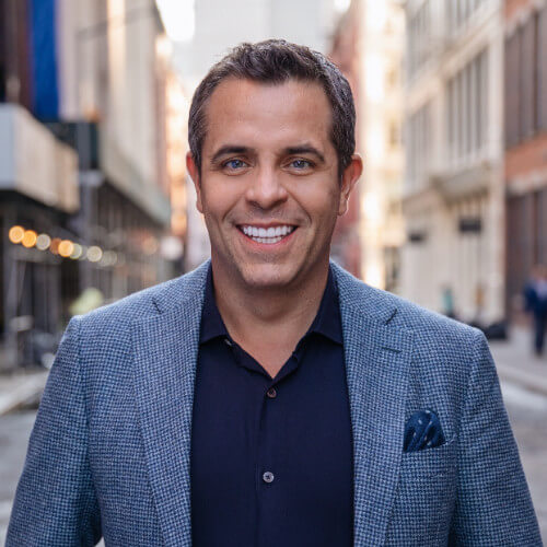 Professional headshot photo of Andrew Bailey, a seasoned veteran in the advertising and marketing industry.