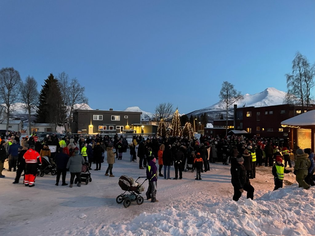 view article details