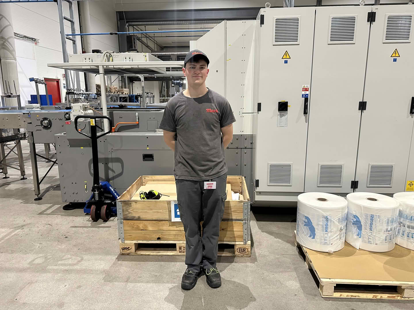 Bo i Balsfjord: Noah trives med sommerjobb på bryggeriet