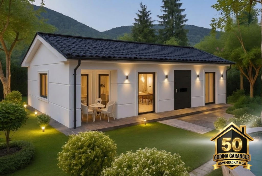 Naša montažna kuća postavljena u prirodi.