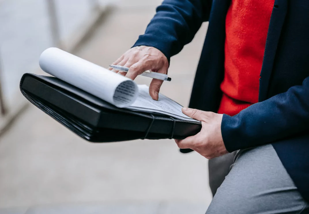 hotel complaints, hotel's reputation, non compliant, understand, customers, hotel