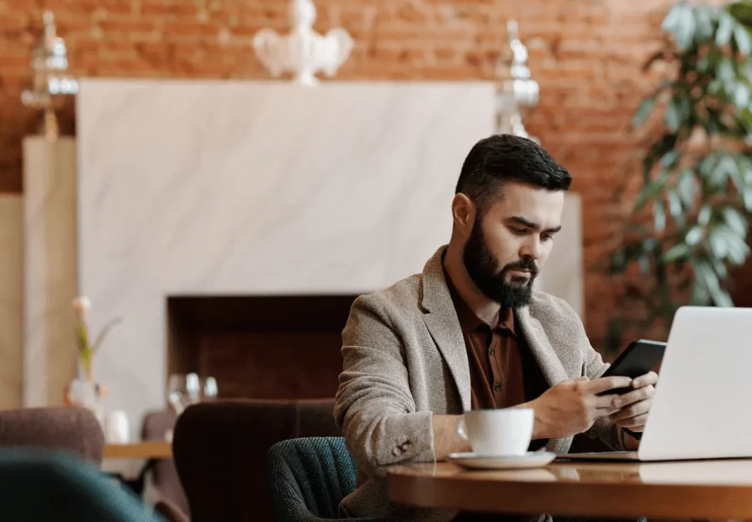 signature scent, hotel lobby, powerful and systematic influence, hospitality industry, advanced scent technologies, words scents, repeated and prolonged pairing, other words scents