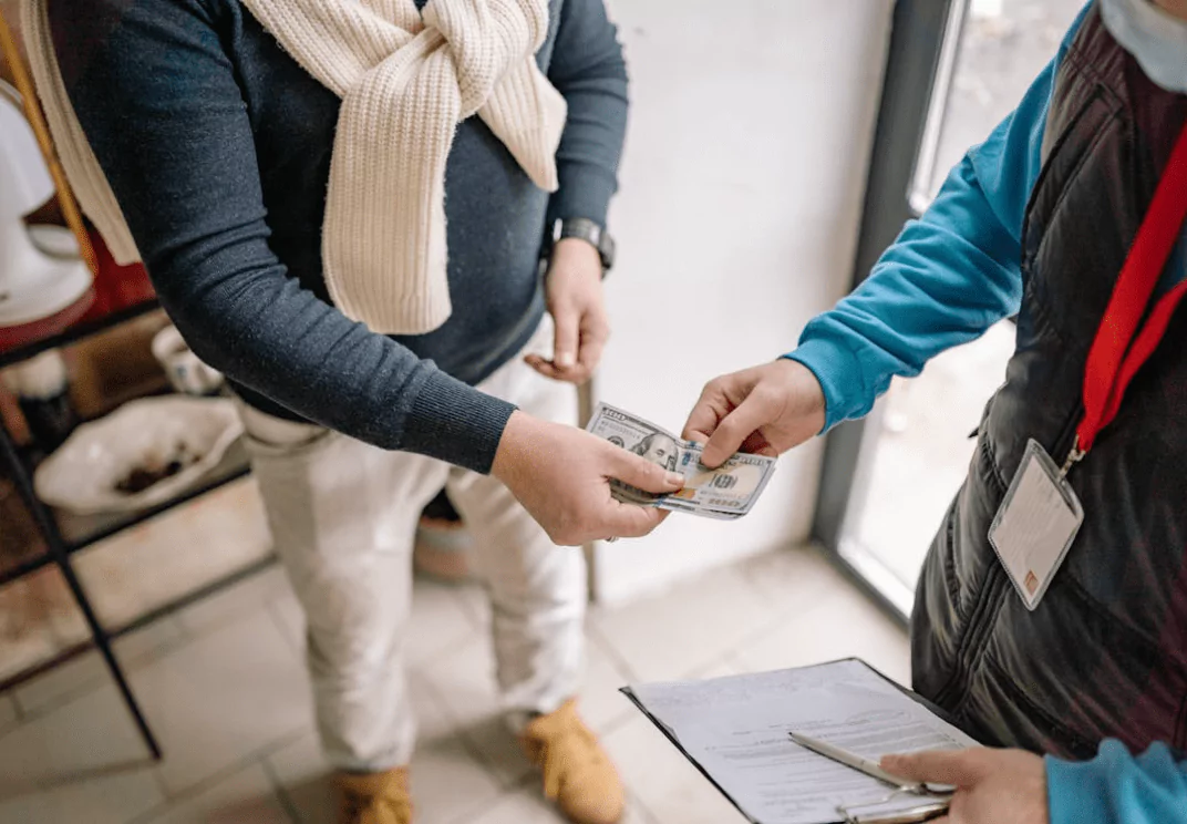 pricing strategies, customer loyalty, discount strategies, increase sales, new customers, more value, stay competitive, many consumers, other businesses, customer base, original price, without devaluing, immediate bookings
