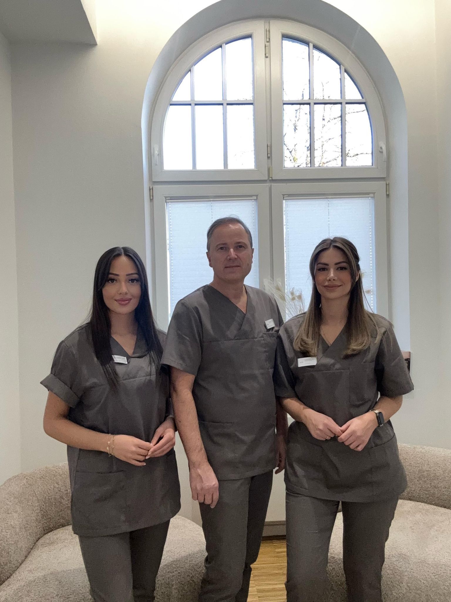 Dr Pack und sein Team von SkinPerfection