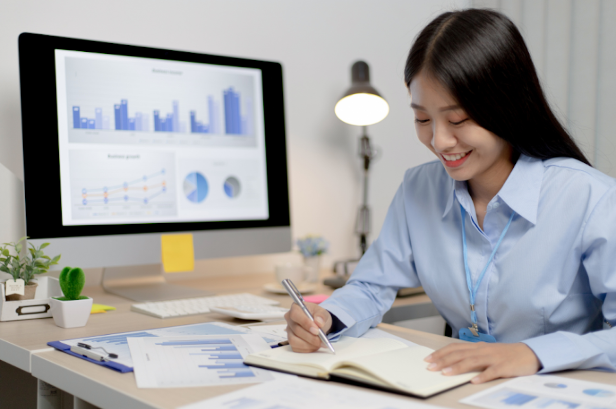 6 Critical Roles of HR in Small Businesses