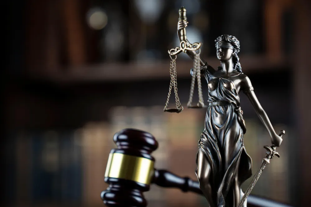 Legal & Attorneys