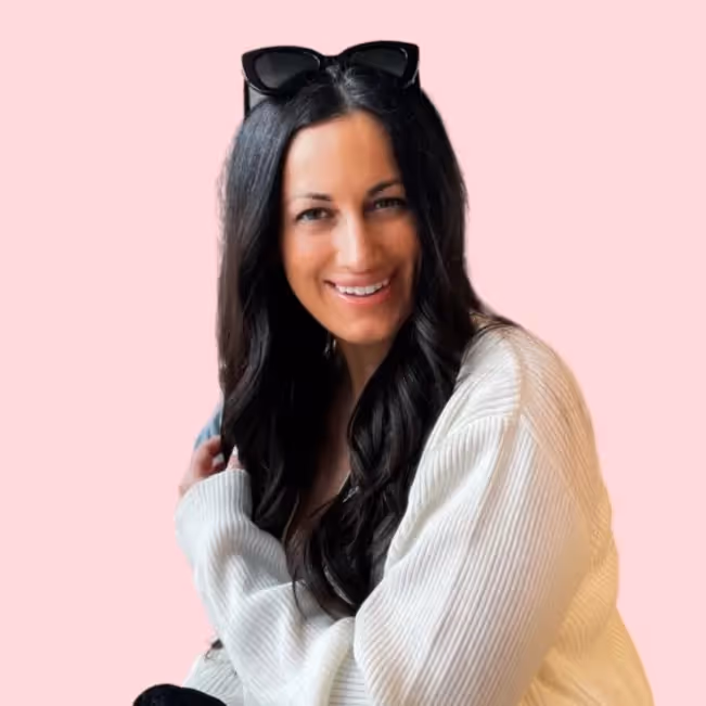 Swelll (Caisha Sheikh)