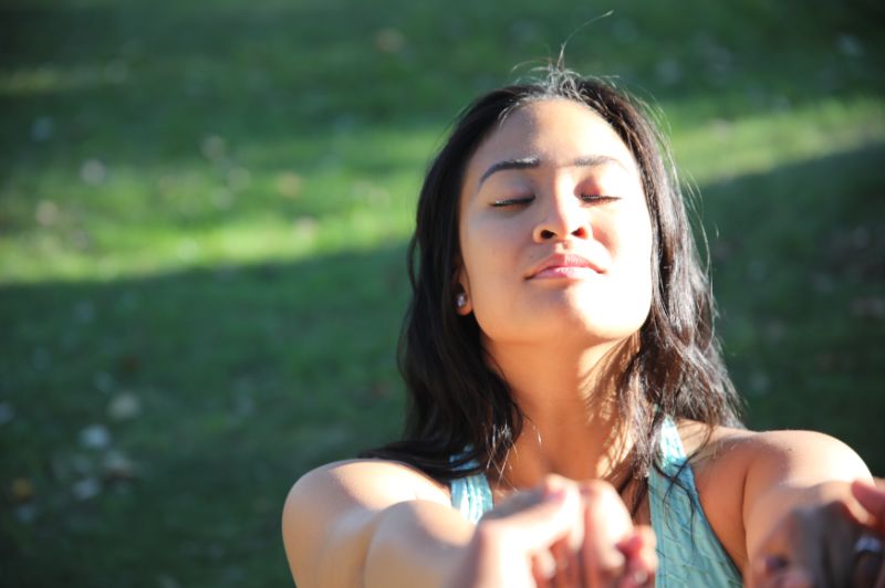 17 Breathwork Techniques to Improve Your Physical & Mental Health