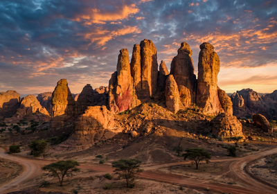 Mali -- The Hand of Fatima rock formation